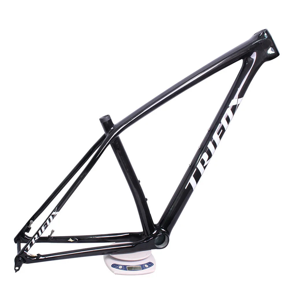 TRIFOX Ultra Light 29er Carbon Hardtail MTB Frame SDY20 Disc Brake Rotor160mm / 180mm Suitable for various road surfaces.
TRIFOX Ultra Light 29er Carbon Hardtail MTB Frame SDY20 Disc Brake Rotor160mm / 180mm Suitable for various road surfaces.