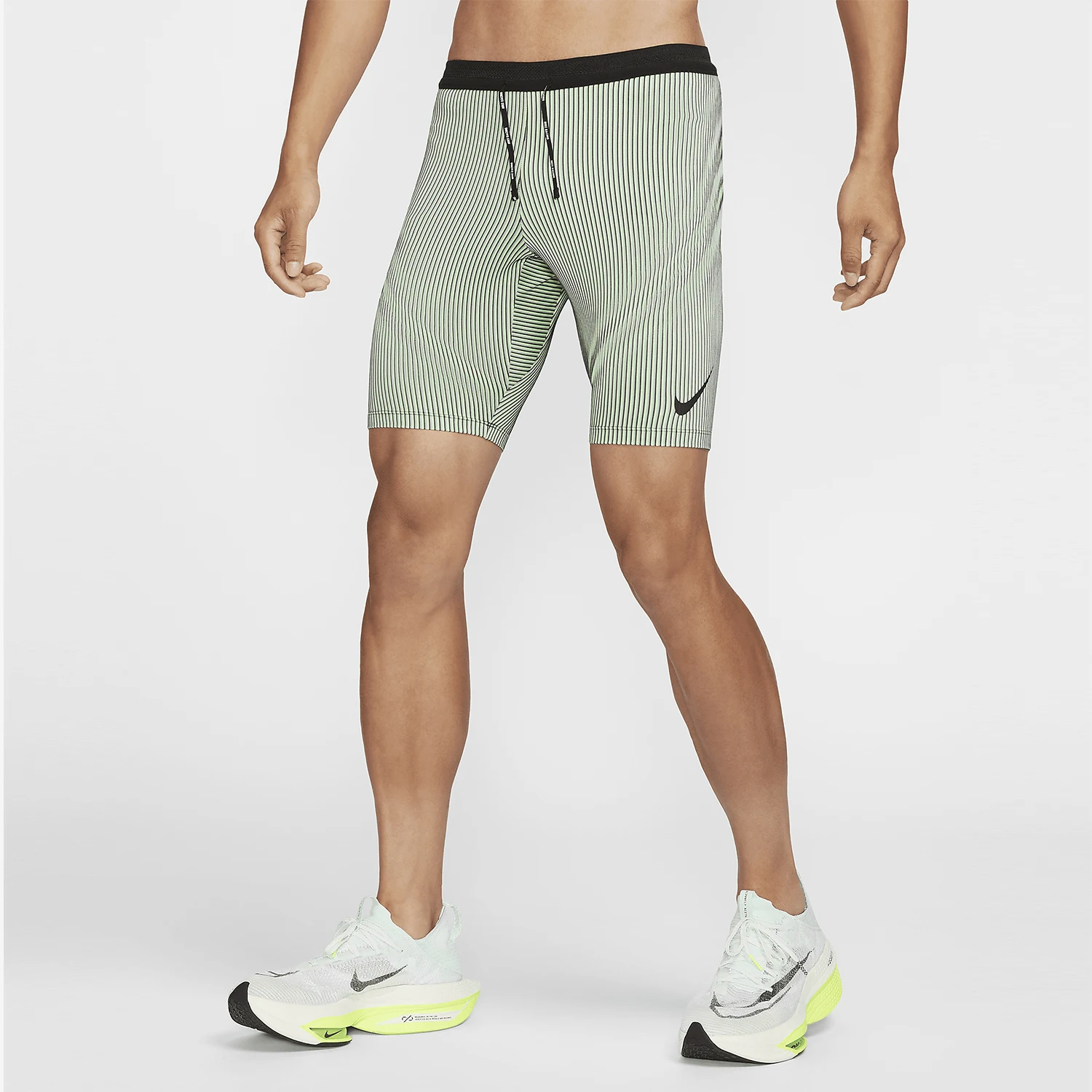 Nike genuine 2025 men's running tight print striped sports shorts FN3370-014
Nike genuine 2025 men's running tight print striped sports shorts FN3370-014