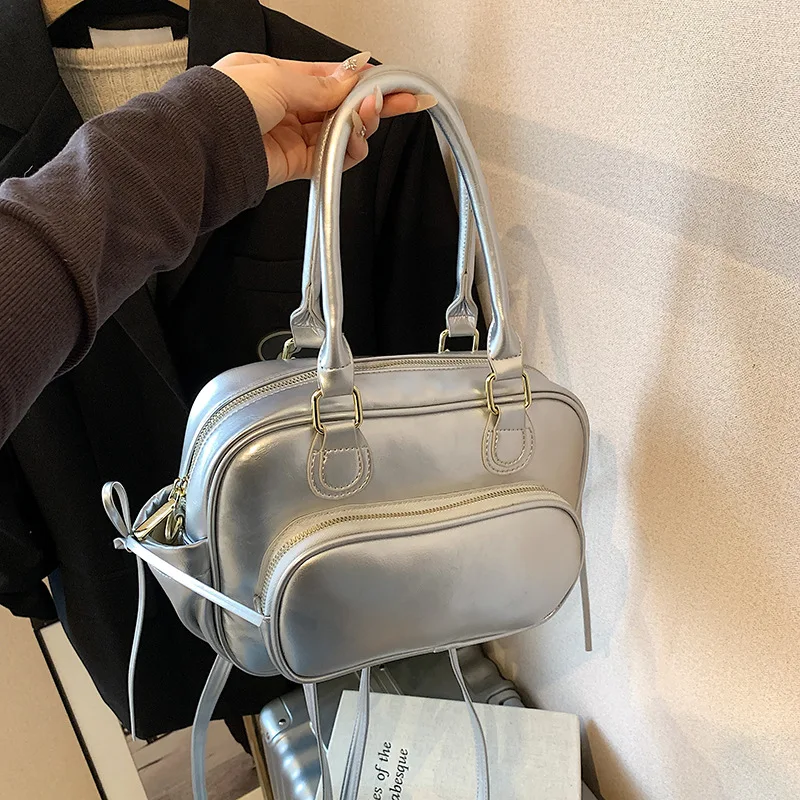 Новинка 2023 года! Роскошный брендовый ретро-рюкзак в студенческом стиле — стильный минималистичный дизайн, портативная сумка большой вместимости/трансформер через плечо 
Новинка 2023 года! Роскошный брендовый ретро-рюкзак в студенческом стиле — стильный минималистичный дизайн, портативная сумка большой вместимости/трансформер через плечо