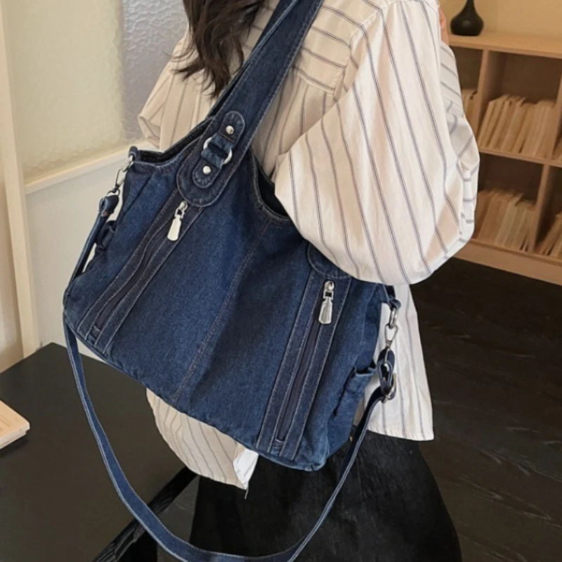 Large Capacity Denim Tote Bag for Women, Casual Lightweight Shoulder Crossbody Purse for Daily Commute & Travel
Large Capacity Denim Tote Bag for Women, Casual Lightweight Shoulder Crossbody Purse for Daily Commute & Travel