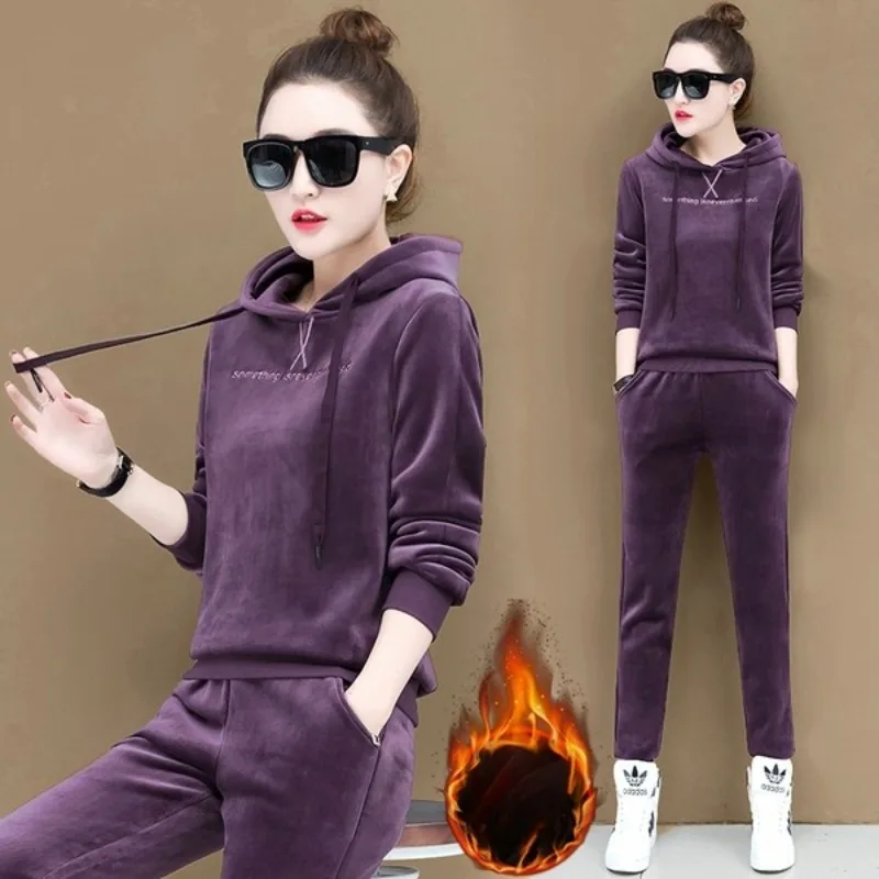 Зимний утепленный бархатный спортивный костюм, комплект из двух предметов, женский наряд, повседневные толстовки и спортивные штаны, модный велюровый спортивный костюм высокого качества 
Зимний утепленный бархатный спортивный костюм, комплект из двух предметов, женский наряд, повседневные толстовки и спортивные штаны, модный велюровый спортивный костюм высокого качества