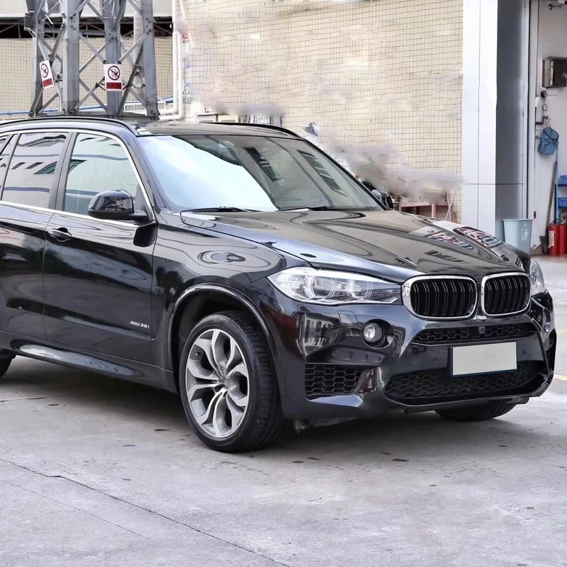 Car Body Kit for X5 F15 2013 2014 2015 2016 2017 2018 Upgrade X5M with Front Bumper Grilles Rear Bumper Tail Pipes
Car Body Kit for X5 F15 2013 2014 2015 2016 2017 2018 Upgrade X5M with Front Bumper Grilles Rear Bumper Tail Pipes