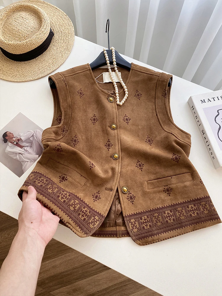 Women's Suede Vest Top Layering Clothing Svel round Ne Single Button Closure Traditional Chinese Sle Faion Outerwear
Women's Suede Vest Top Layering Clothing Svel round Ne Single Button Closure Traditional Chinese Sle Faion Outerwear