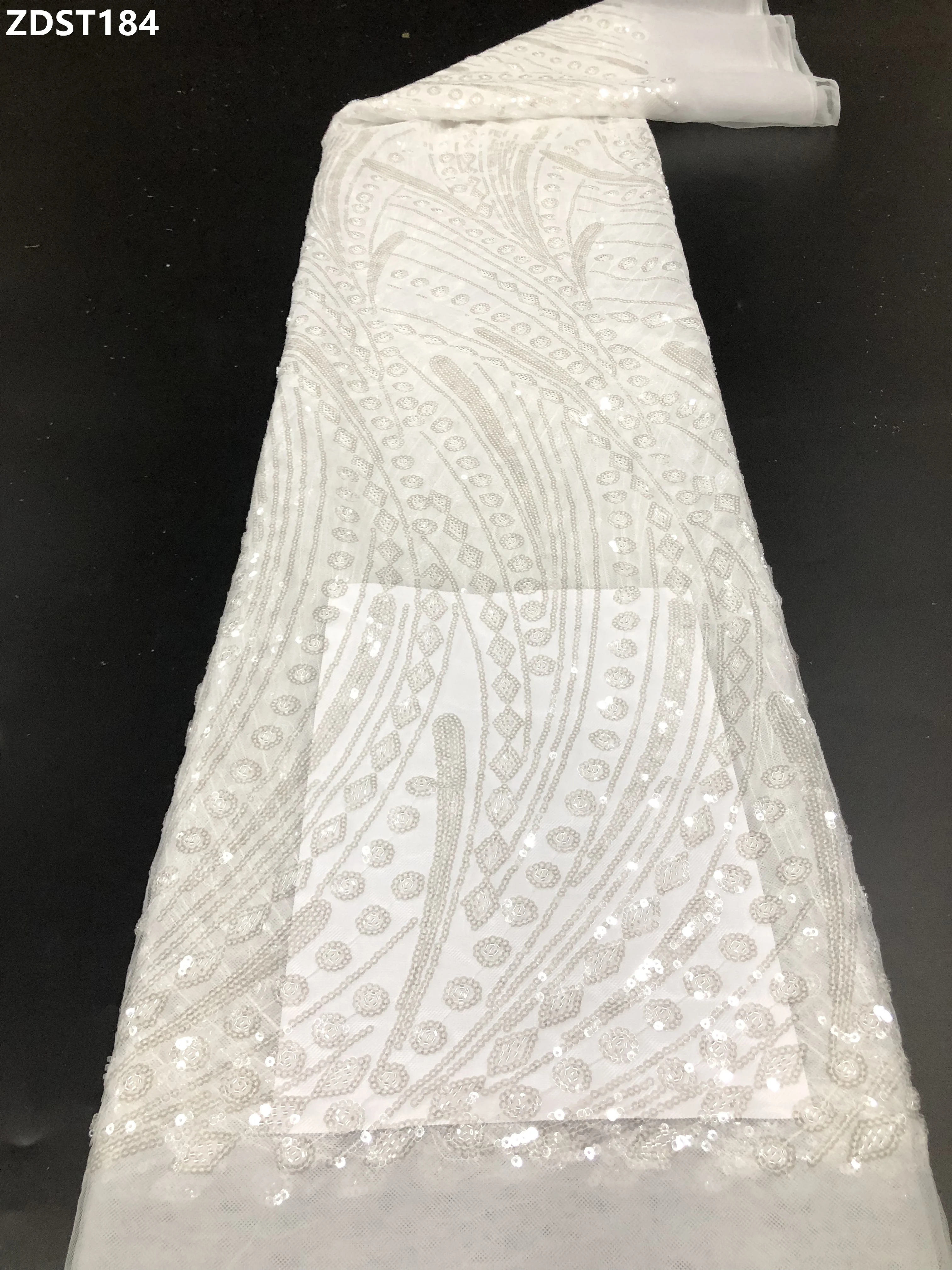 Wedding Embroidery Sequin Tulle Lace Fabric Nigerian Style 2025 French Tulle Lace Fabric for Bridesmaid Dresses And Gowns
Wedding Embroidery Sequin Tulle Lace Fabric Nigerian Style 2025 French Tulle Lace Fabric for Bridesmaid Dresses And Gowns