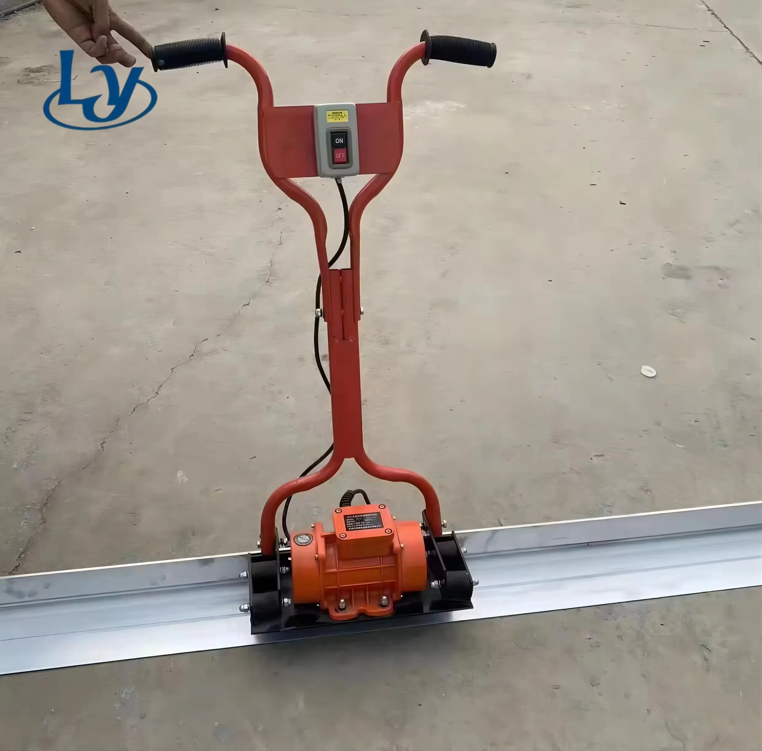 Cheap Price Stainless Steel Vibratory Floor Leveling Surface Finishing Machine Vibrating Concrete Screed
Cheap Price Stainless Steel Vibratory Floor Leveling Surface Finishing Machine Vibrating Concrete Screed