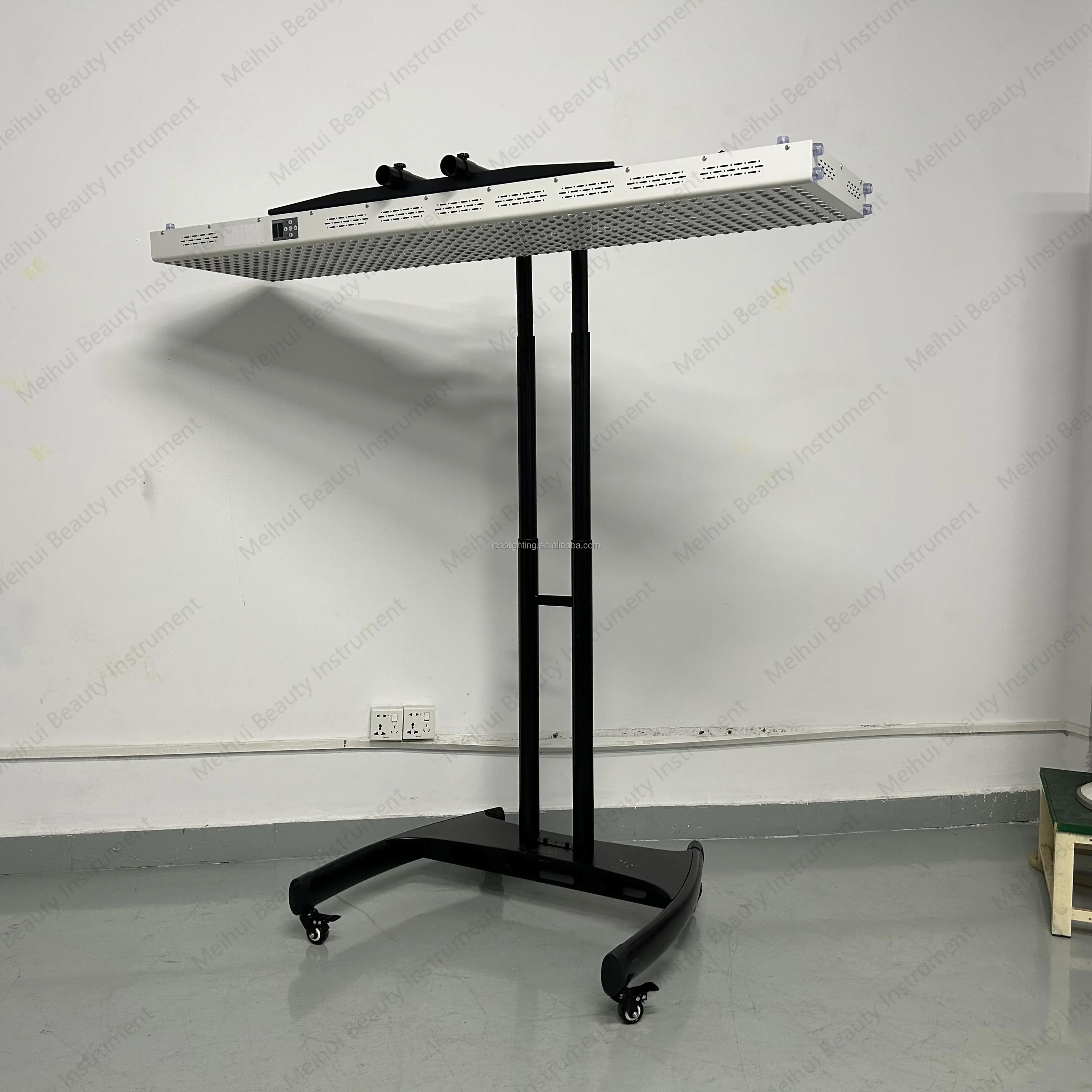 660Nm 850nm PDT Near-infrared Large Skincare LED Phototherapy Panel 3000W Red Light Treatment Panel with Bracket
660Nm 850nm PDT Near-infrared Large Skincare LED Phototherapy Panel 3000W Red Light Treatment Panel with Bracket