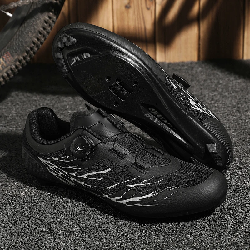 Men Women Cycling Shoes zapatillas ciclismo mtb Bike Riding Motorcycle Waterproof Bicycle Shoes Hiking Sneakers Male 37-47
Men Women Cycling Shoes zapatillas ciclismo mtb Bike Riding Motorcycle Waterproof Bicycle Shoes Hiking Sneakers Male 37-47