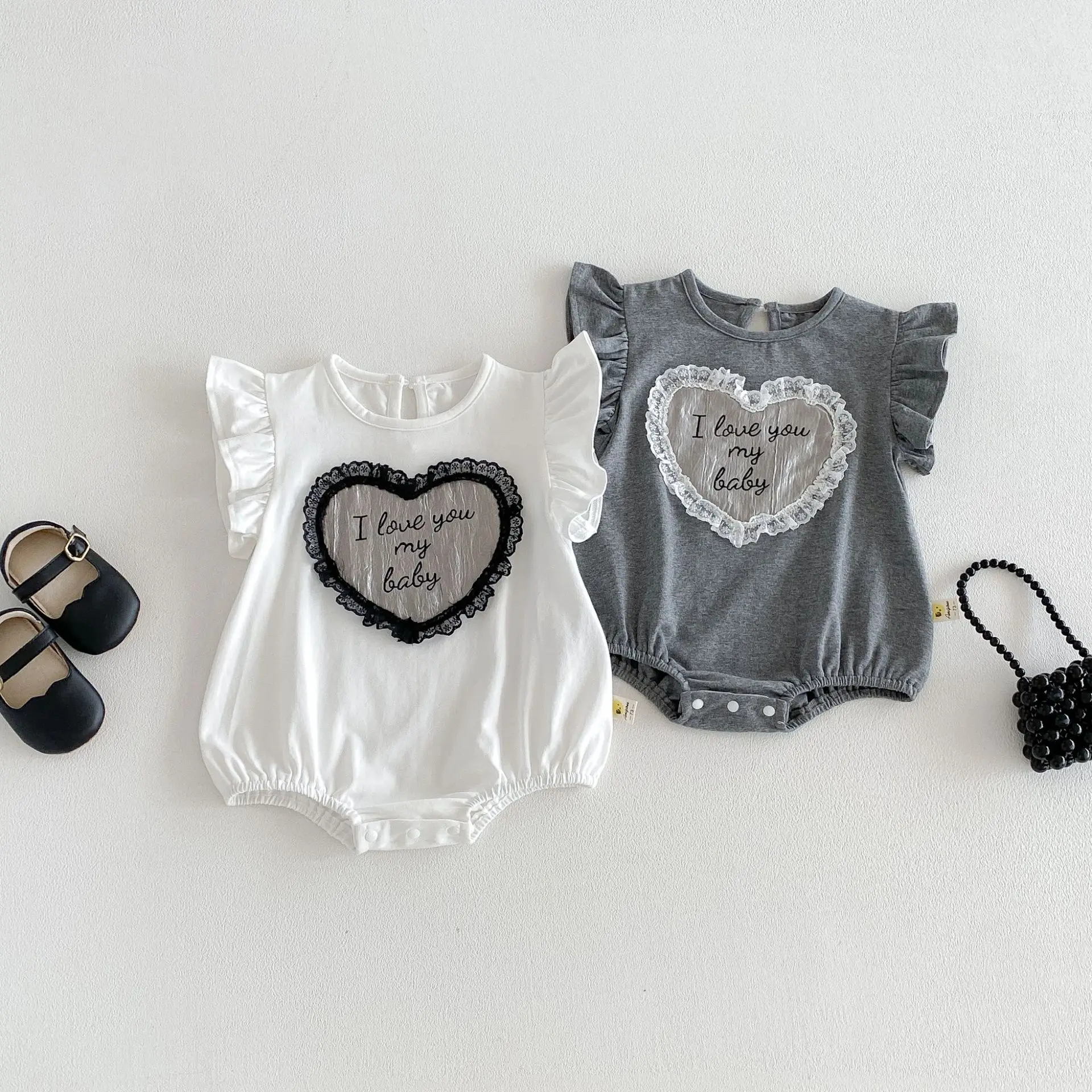 2026 Summer New Baby Girl Flying Sleeve Bodysuit Cotton Infant Toddler Cute Sweet Heart Letter Jumpsuit Newborn Clothes
2026 Summer New Baby Girl Flying Sleeve Bodysuit Cotton Infant Toddler Cute Sweet Heart Letter Jumpsuit Newborn Clothes