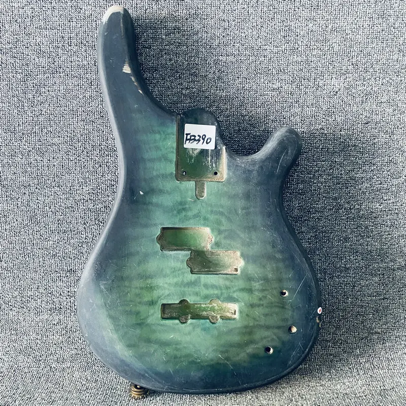 FB390 Surface Dirty and Damages Green Quilted Maple PJB Bass Body Unfinished for Electric Bass Replace and DIY Right Hand
FB390 Surface Dirty and Damages Green Quilted Maple PJB Bass Body Unfinished for Electric Bass Replace and DIY Right Hand