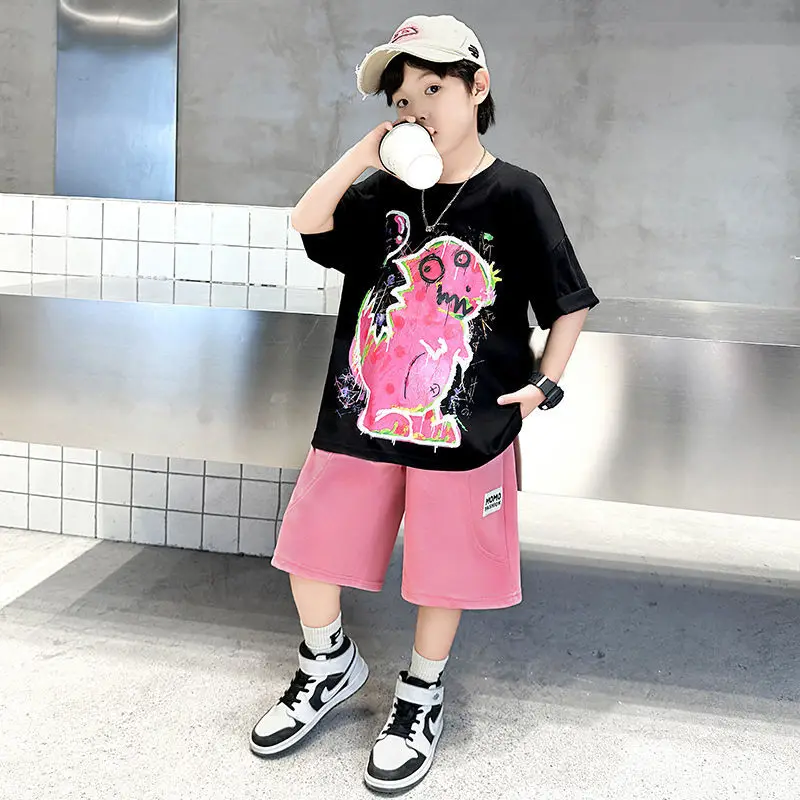Children's Suit 2025 New Summer Short Sleeved Shirt Cartoon Graffiti Dinosaur Handsome Boys' Fashionable Two-piece Suits
Children's Suit 2025 New Summer Short Sleeved Shirt Cartoon Graffiti Dinosaur Handsome Boys' Fashionable Two-piece Suits