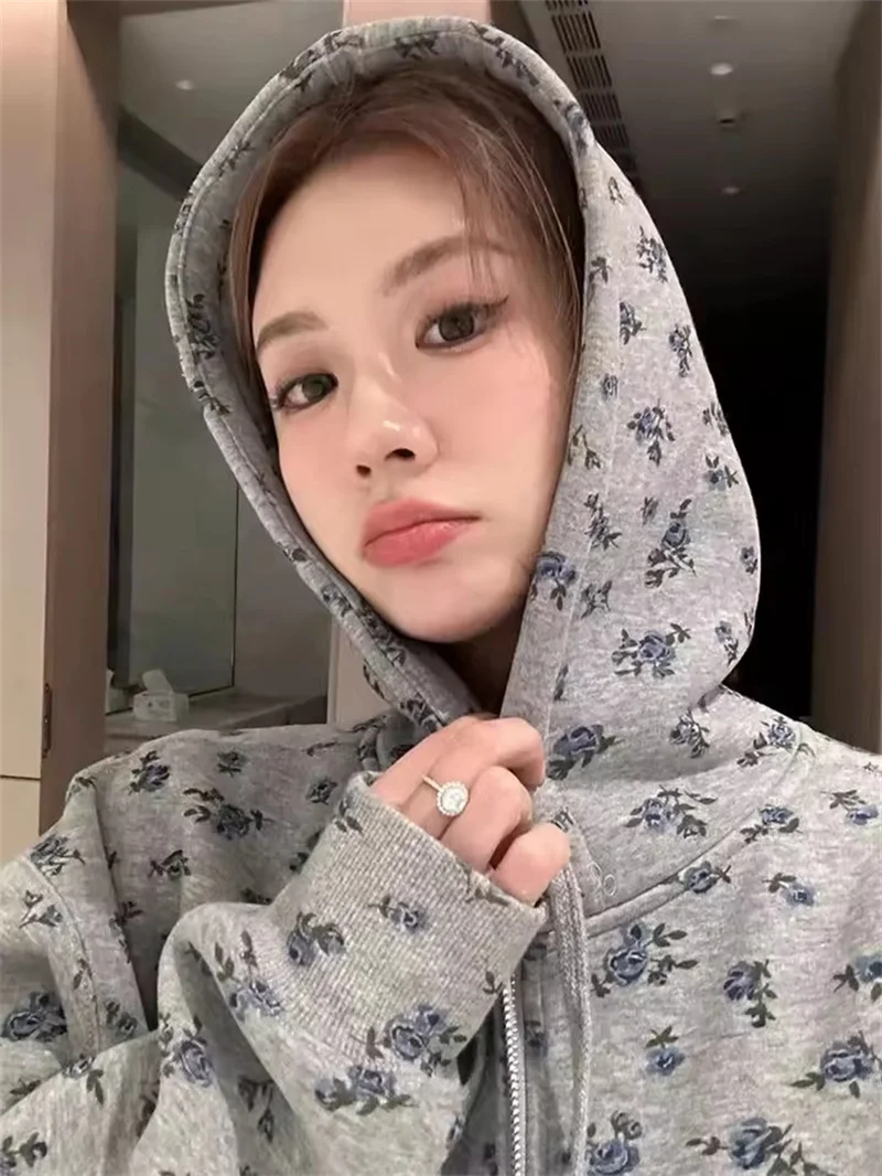 Retro American Floral Oversize Hoodie Women's Casual Hoodie Autumn Loose Sweatshirt Zipper Open Cardigan Outwear
Retro American Floral Oversize Hoodie Women's Casual Hoodie Autumn Loose Sweatshirt Zipper Open Cardigan Outwear