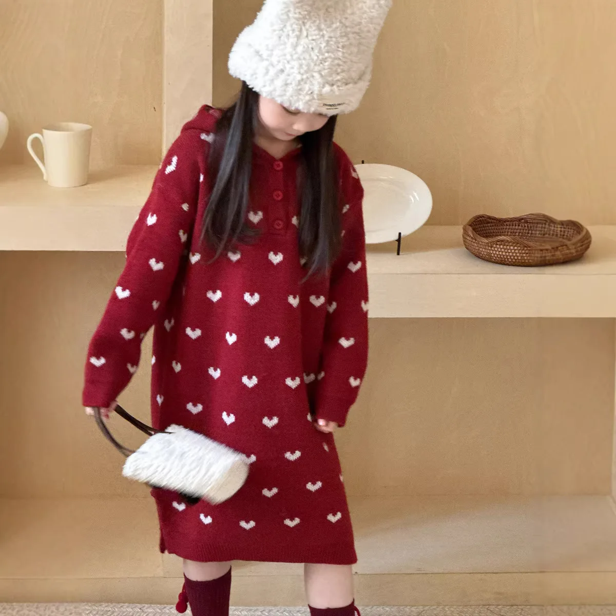 Childrens Autumn and Winter Korean Version Love Heart Dress for Baby Girls Loose Hooded Knitted Sweater New Year Long Dress
Childrens Autumn and Winter Korean Version Love Heart Dress for Baby Girls Loose Hooded Knitted Sweater New Year Long Dress