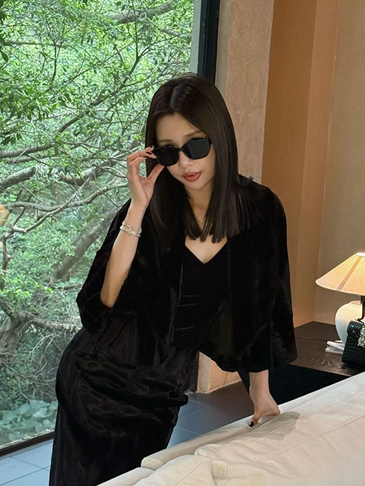 Velvet ort Coat Women's Top Heavy Embroidery Commute Sle Autumn Winter Original Design by Liu Xiong
Velvet ort Coat Women's Top Heavy Embroidery Commute Sle Autumn Winter Original Design by Liu Xiong