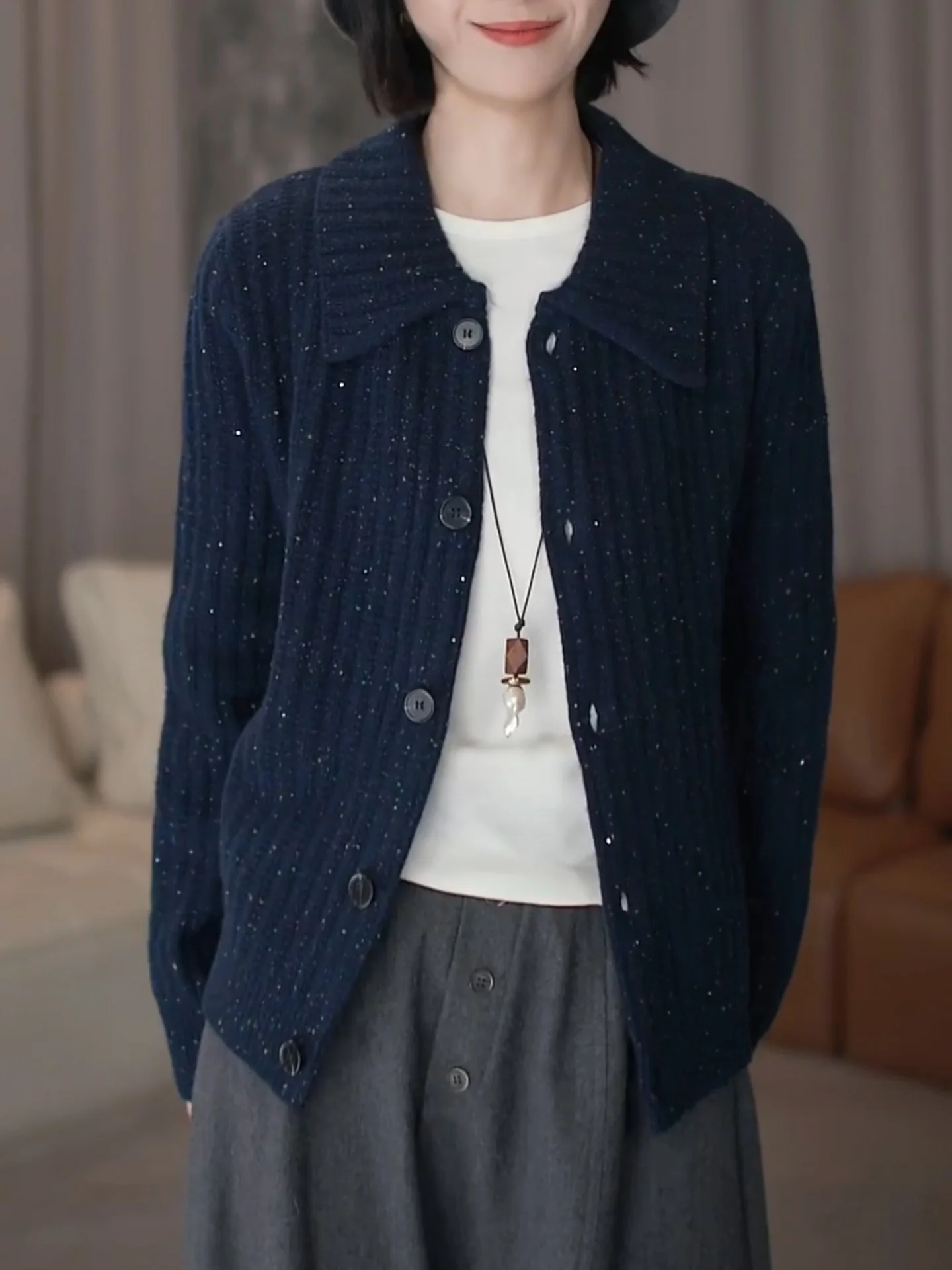 Blue Sequin Slimming Knitted Cardigan Women's Faionable Large Size Autumn Winter New Sle Warmth Emitting Long Sve Coat
Blue Sequin Slimming Knitted Cardigan Women's Faionable Large Size Autumn Winter New Sle Warmth Emitting Long Sve Coat