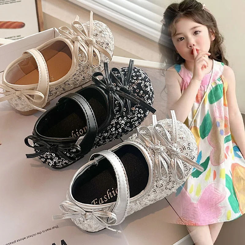 Children Princess Shoes Shiny Glitter Sweet Girls Dance Shoes Cute Bows 2025 Autumn New Kids Flat Shoes Round Toes Elegant Soft
Children Princess Shoes Shiny Glitter Sweet Girls Dance Shoes Cute Bows 2025 Autumn New Kids Flat Shoes Round Toes Elegant Soft
