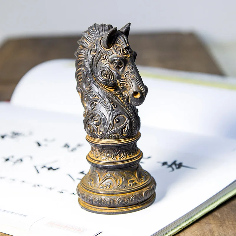 Feng Shui Good Fortune Horse Head Statue Chinese Style Creative Sculpture Home Study Office Decoration Living Room Decoration
Feng Shui Good Fortune Horse Head Statue Chinese Style Creative Sculpture Home Study Office Decoration Living Room Decoration