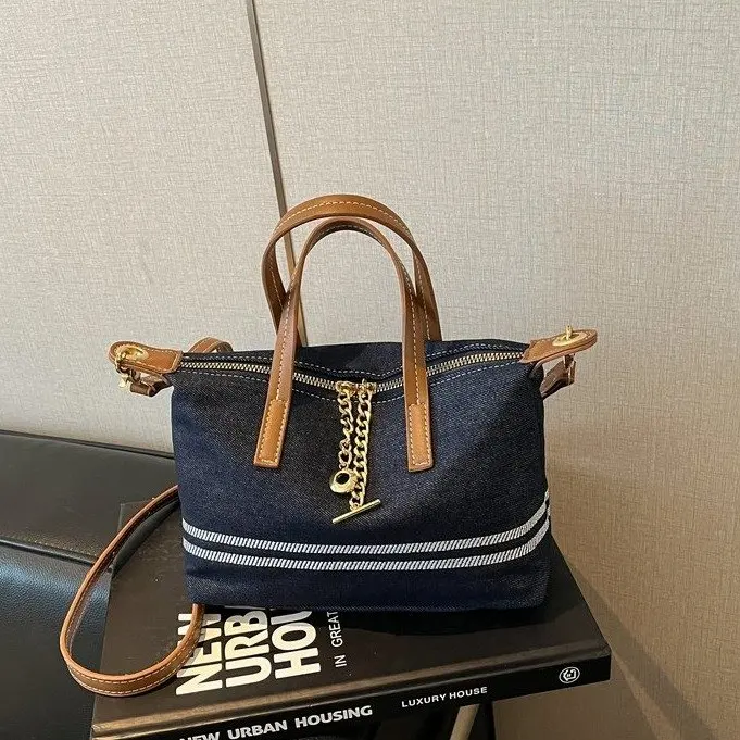 Vintage Luxury Crossbody-Bag And Trendy Popular Diaper Bags For Women Elegant Leather Simple Messenger
Vintage Luxury Crossbody-Bag And Trendy Popular Diaper Bags For Women Elegant Leather Simple Messenger