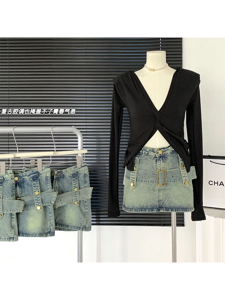 Women A-line Denim Skirt with Belt Vintage Y2k Mini Skirt Harajuku Korean Fashion A-line Jeans Skirts 2000s Trashy Clothes 2023
Women A-line Denim Skirt with Belt Vintage Y2k Mini Skirt Harajuku Korean Fashion A-line Jeans Skirts 2000s Trashy Clothes 2023