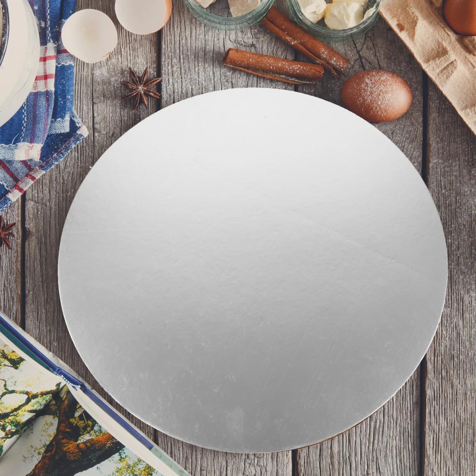 10Pcs Round Cake Tray 12 Inches Elegant Simple Design Heavy Duty Dessert Serving Plate for Bakery Home Coffee Table Festive
10Pcs Round Cake Tray 12 Inches Elegant Simple Design Heavy Duty Dessert Serving Plate for Bakery Home Coffee Table Festive