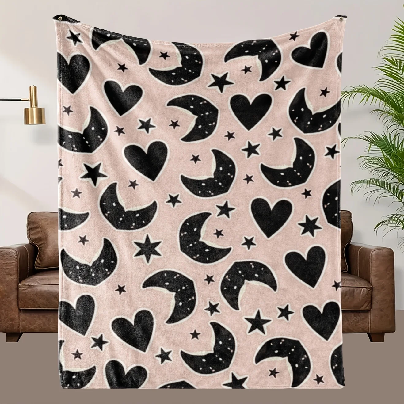 1pc Moon and heart patterned blanket, made of polyester, machine washable, suitable for bedroom and living room decoration.
1pc Moon and heart patterned blanket, made of polyester, machine washable, suitable for bedroom and living room decoration.