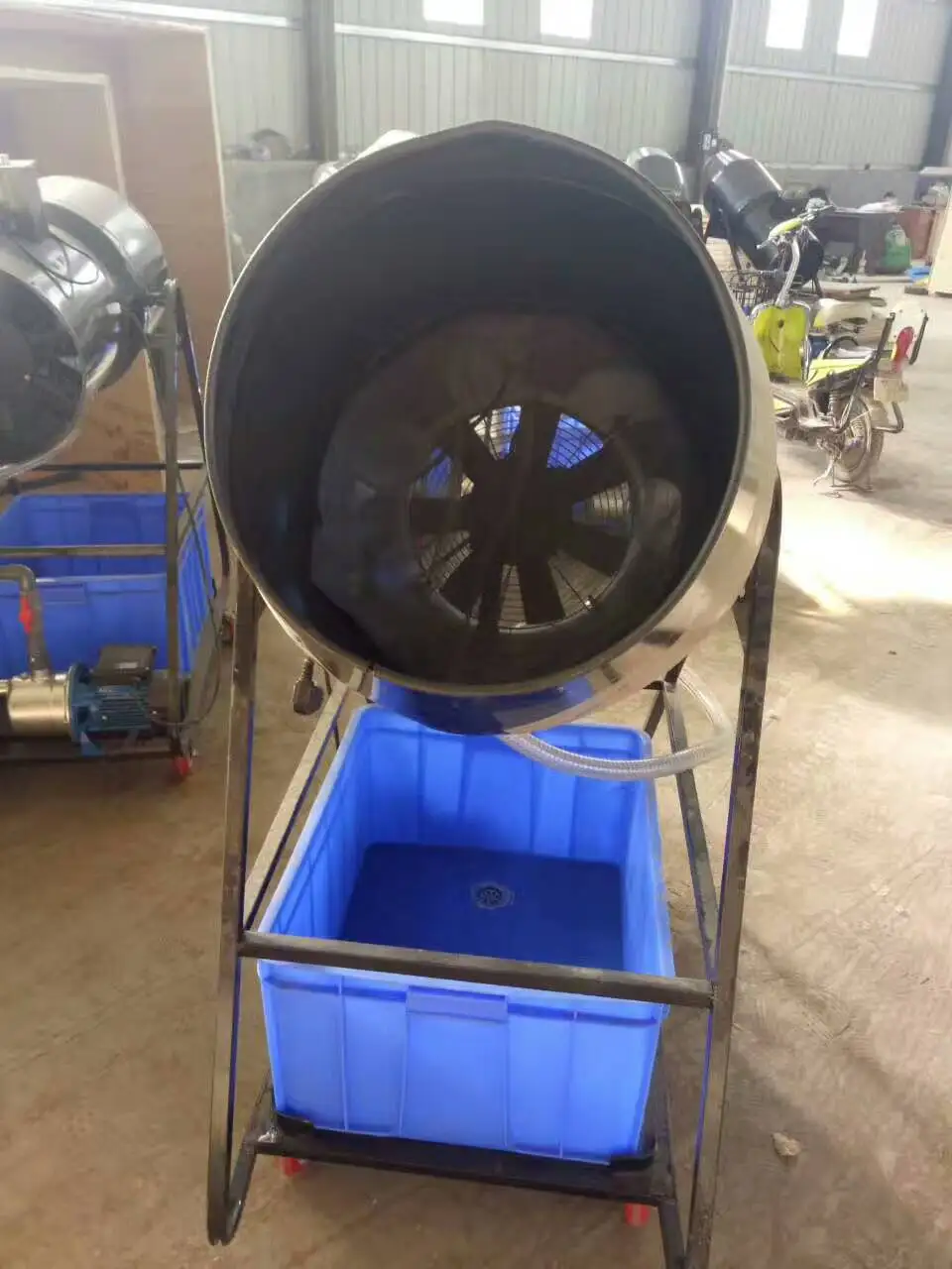 Пеногенератор Jet Foam Snow Cannon мощностью 3000 Вт для вечеринок, бассейнов, пляжных мероприятий, аквапарков
Пеногенератор Jet Foam Snow Cannon мощностью 3000 Вт для вечеринок, бассейнов, пляжных мероприятий, аквапарков