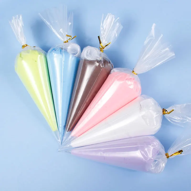 Four-color cream clay 50g bagged food DIY handmade materials children's educational toys come with piping nozzles.
Four-color cream clay 50g bagged food DIY handmade materials children's educational toys come with piping nozzles.