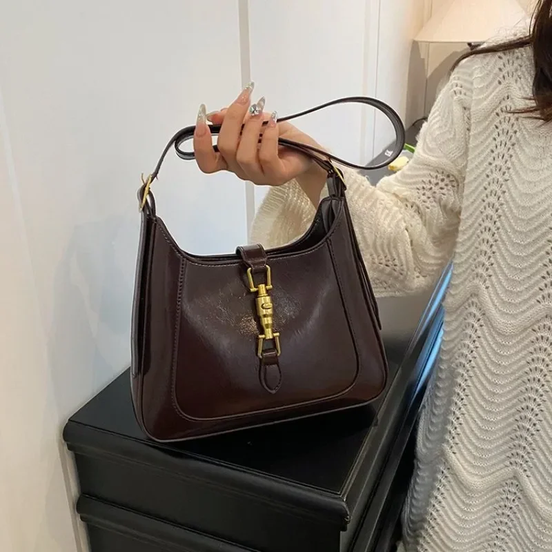 Fashionable Unique Diaper Bag Women Crossbody Bag Luxury Designer Handbag Minimalist Stylish Large Capacity Shopper Tote
Fashionable Unique Diaper Bag Women Crossbody Bag Luxury Designer Handbag Minimalist Stylish Large Capacity Shopper Tote
