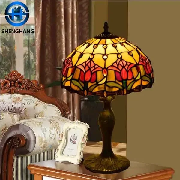 005 Small Size Bedside Lamps Table art home decorative night light fancy design glass lamp in china
005 Small Size Bedside Lamps Table art home decorative night light fancy design glass lamp in china