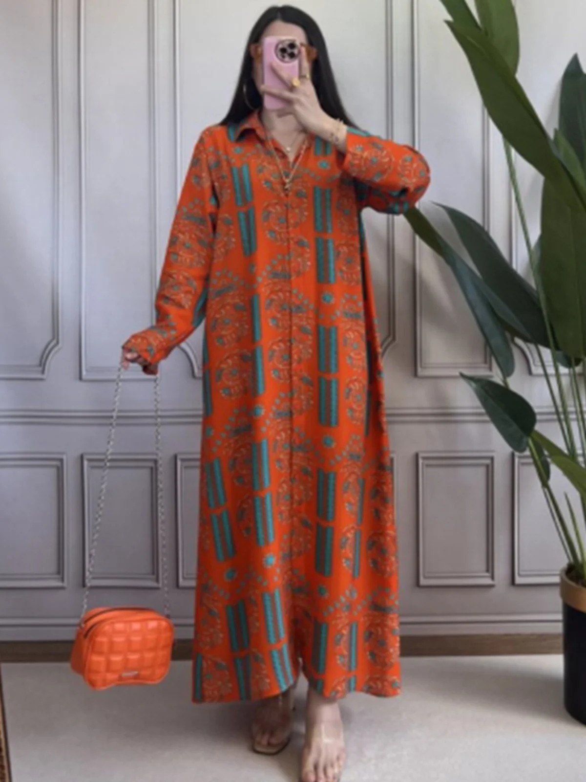 Арабская женская модная повседневная свободная юбка А-силуэта с принтом и высокой талией, длинная, на весну, лето, осень, зиму
Арабская женская модная повседневная свободная юбка А-силуэта с принтом и высокой талией, длинная, на весну, лето, осень, зиму