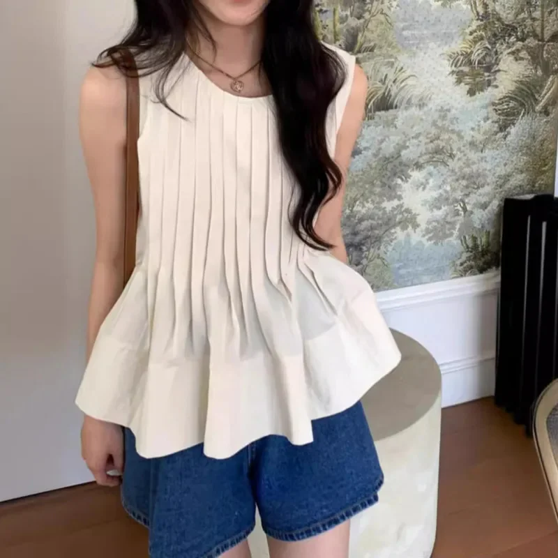 Elegant Women's Fashion Blouses French-style Heavy Embellished Pleated Design Tops New Elegant Round-Neck Sleeveless Vest Tops
Elegant Women's Fashion Blouses French-style Heavy Embellished Pleated Design Tops New Elegant Round-Neck Sleeveless Vest Tops