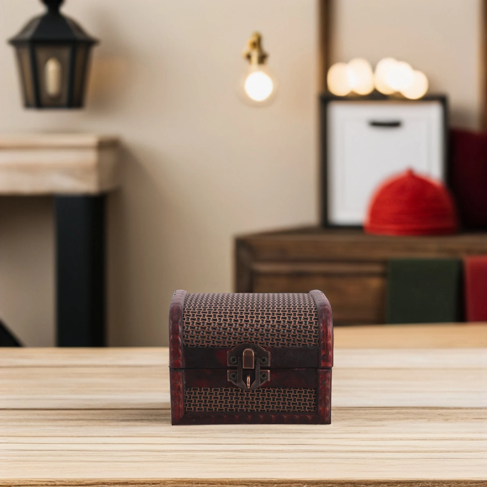 European Style 10 5cm Wooden Storage Box Decorative Treasure Chest Vintage Keepsake Holder Small Jewelry Organizer
European Style 10 5cm Wooden Storage Box Decorative Treasure Chest Vintage Keepsake Holder Small Jewelry Organizer