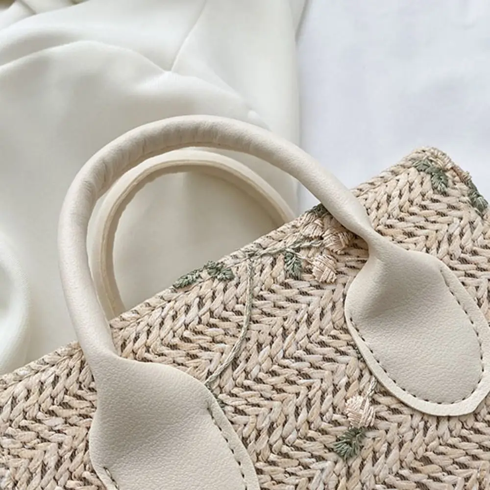 Lace Flower Women Shoulder Bag Korean Style Portable Straw Weave Square Bag Large Capacity Mini Handbag Small Tote Bag Girls
Lace Flower Women Shoulder Bag Korean Style Portable Straw Weave Square Bag Large Capacity Mini Handbag Small Tote Bag Girls