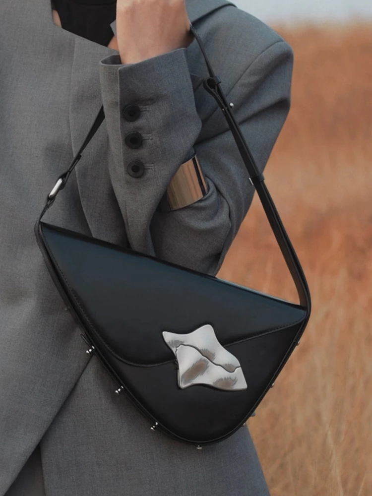 Fashion Luxury Original Design Triangle Bag Genuine Leather Women Bag\Handbag Real Leather Simple Lady Shoulder Crossbody Bag
Fashion Luxury Original Design Triangle Bag Genuine Leather Women Bag\Handbag Real Leather Simple Lady Shoulder Crossbody Bag