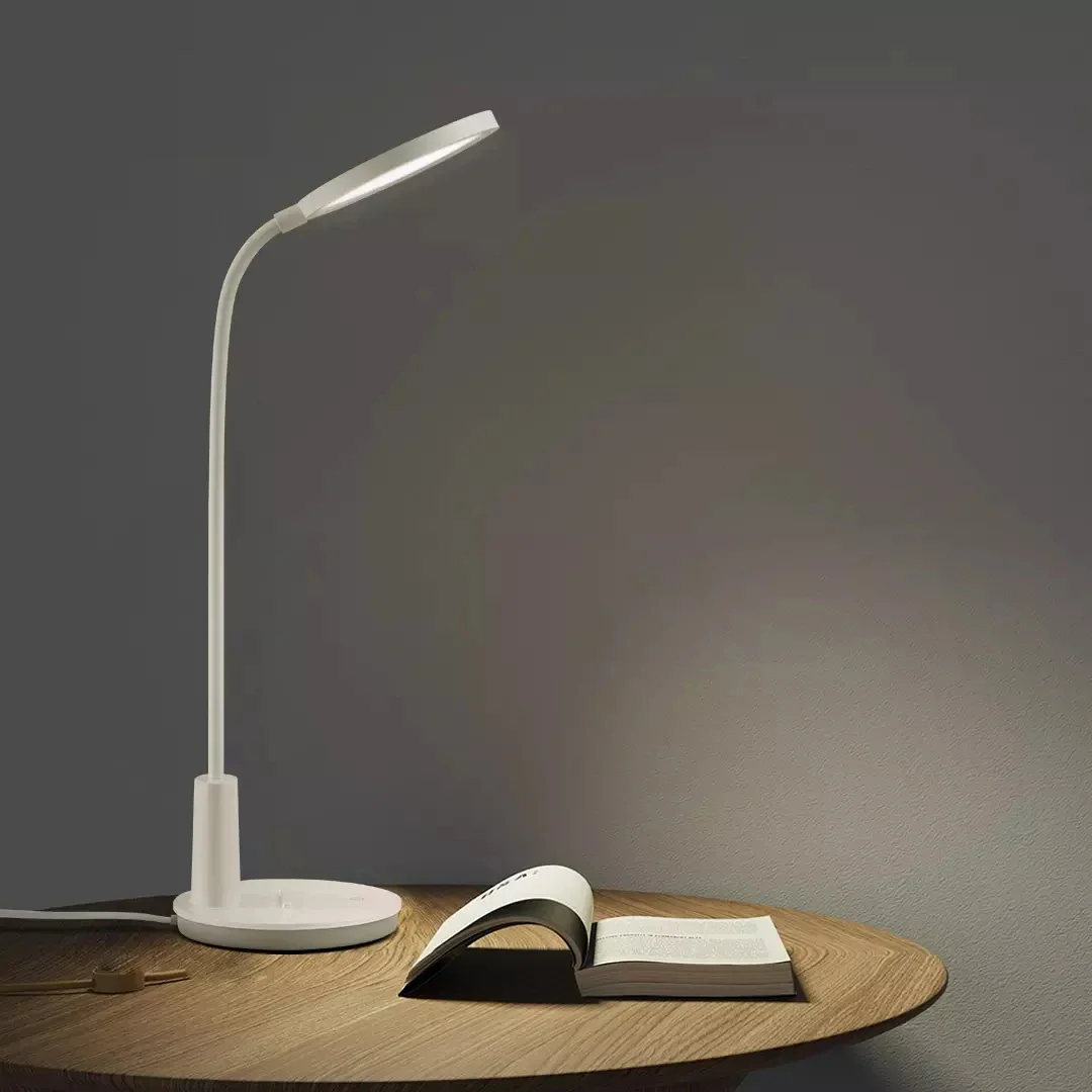 Huizuo Yuecai AA grade eye protection reading and writing table lamp Mobile phone holder universal adjustment
Huizuo Yuecai AA grade eye protection reading and writing table lamp Mobile phone holder universal adjustment