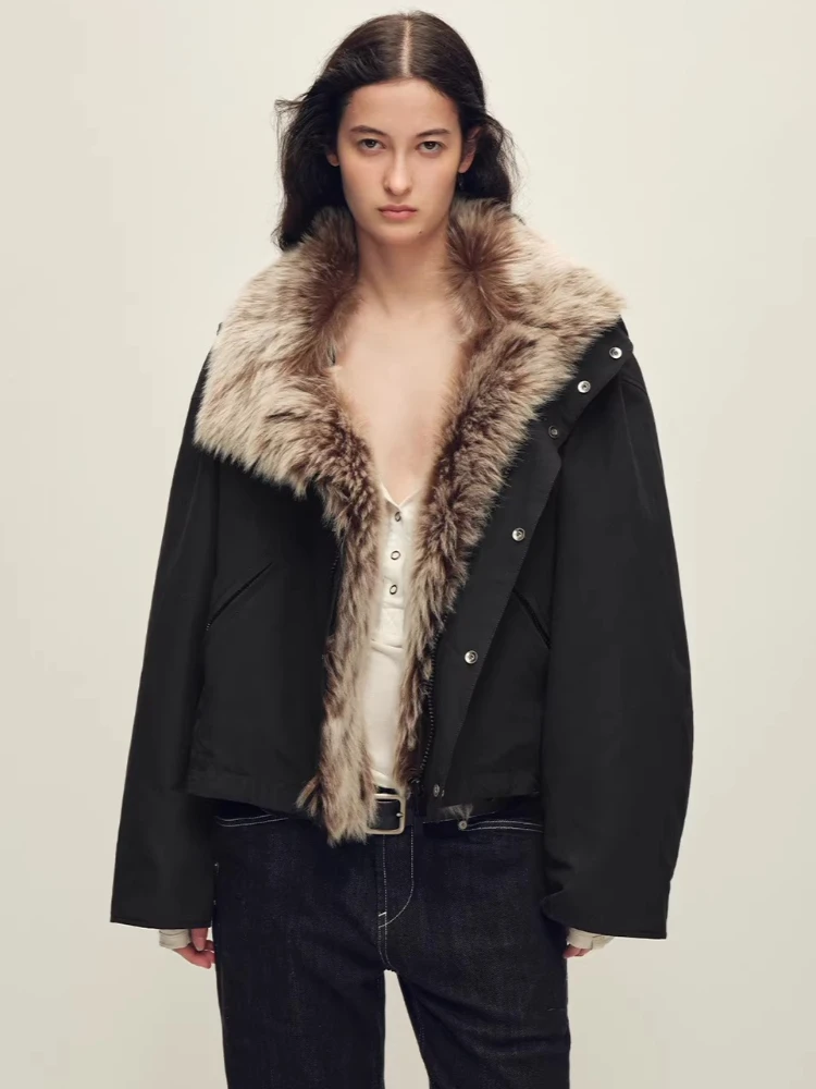Luxury Natural Fur Collar Goose Down Jackets for Women 2026 New High-end Simple Stand Collar Hooded Oversized Winter Down Coat
Luxury Natural Fur Collar Goose Down Jackets for Women 2026 New High-end Simple Stand Collar Hooded Oversized Winter Down Coat