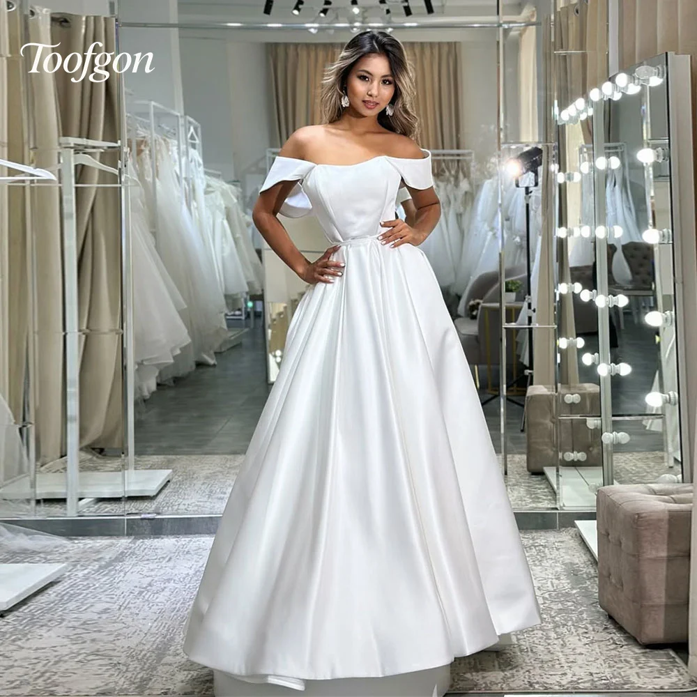 Toofgon Simple Off The Shoulder A Line Wedding Dresses Draped Satin Lace Up Bride Gown Backless Long Bridal Gowns Customized
Toofgon Simple Off The Shoulder A Line Wedding Dresses Draped Satin Lace Up Bride Gown Backless Long Bridal Gowns Customized