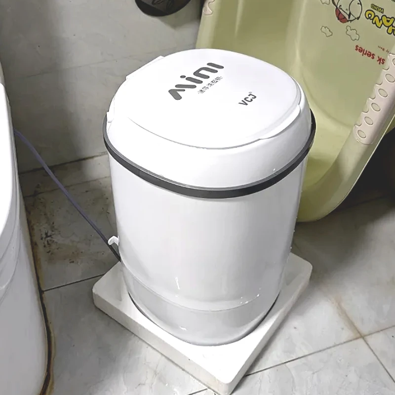 Полуавтоматическая мини-стиральная машина. Для дома/горяда/оренда. Для малышей/детей. Моет нижнее белье/носки.
Полуавтоматическая мини-стиральная машина. Для дома/горяда/оренда. Для малышей/детей. Моет нижнее белье/носки.