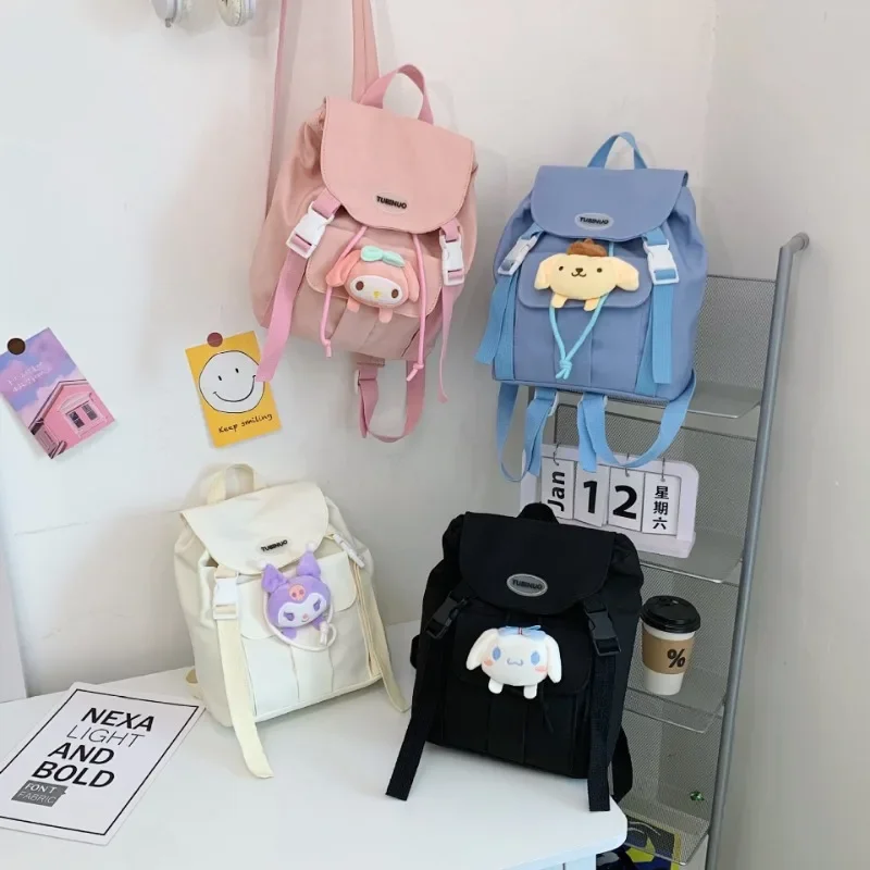 Sanrio Cinnamoroll, мультяшный рюкзак для девочек, кавайный вместительный рюкзак для девушек с милым сердцем в западном стиле, рюкзак для путешествий
Sanrio Cinnamoroll, мультяшный рюкзак для девочек, кавайный вместительный рюкзак для девушек с милым сердцем в западном стиле, рюкзак для путешествий