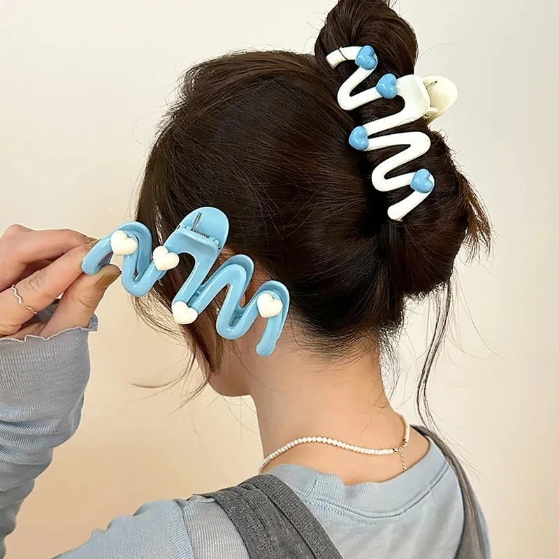 Cream Blue Heart Wavy Hair Clip Trendy Fashion Clip for Girls Premium Shark Clip Cute Hair Accessory
Cream Blue Heart Wavy Hair Clip Trendy Fashion Clip for Girls Premium Shark Clip Cute Hair Accessory