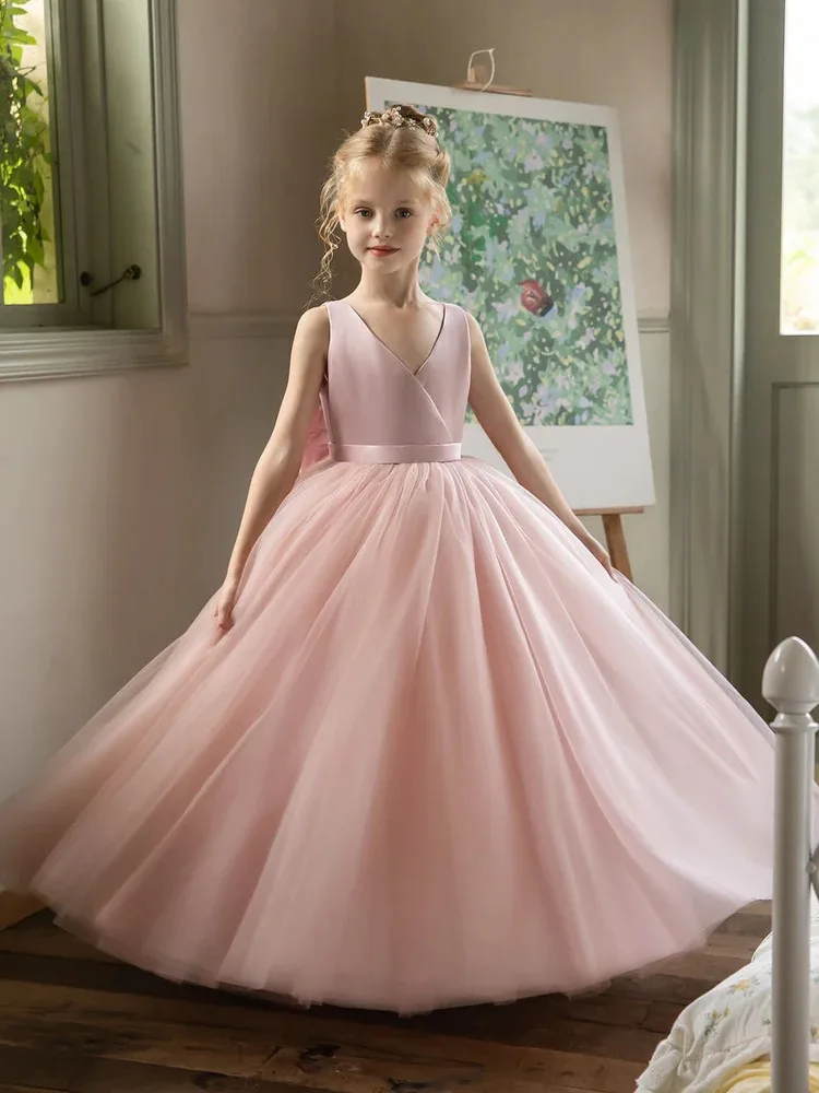 Light pink flower girl dress for wedding, V-neck tulle tutu skirt, elegant formal children's dress, prom, party, Customized New
Light pink flower girl dress for wedding, V-neck tulle tutu skirt, elegant formal children's dress, prom, party, Customized New
