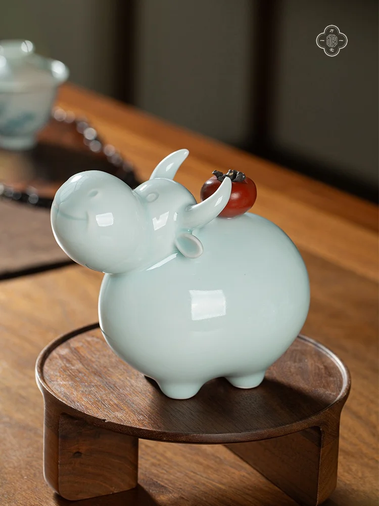Jingdezhen Cerc Wealth Attracting Bull Decorative Figurine Cute Office Desk Decoration Opening Gift Moving New Home Gift
Jingdezhen Cerc Wealth Attracting Bull Decorative Figurine Cute Office Desk Decoration Opening Gift Moving New Home Gift