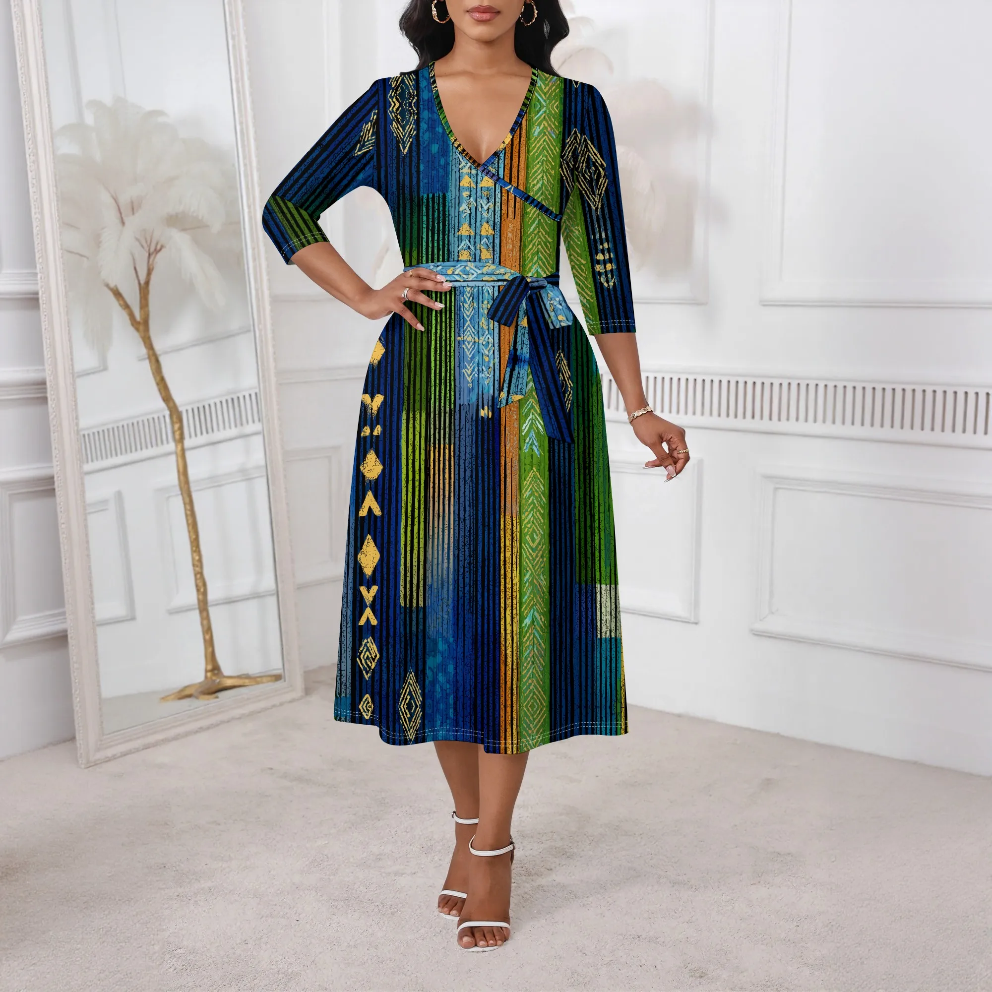 African Print Wrap Dress XS-3XL V-Neck 3/4 Sleeve Style for Kwanzaa, Cultural Festival or Elegant Afro Heritage Look
African Print Wrap Dress XS-3XL V-Neck 3/4 Sleeve Style for Kwanzaa, Cultural Festival or Elegant Afro Heritage Look