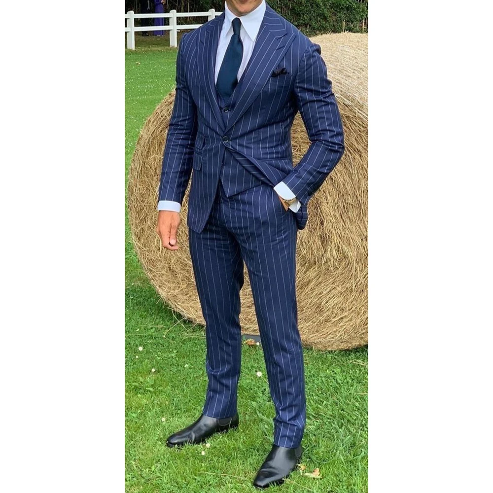 Fashion Men's Striped Suit 2 Piece Peak Lapel One Button Business Casual Outfit Chic Wedding Party Tuxedo Jacket and Pants
Fashion Men's Striped Suit 2 Piece Peak Lapel One Button Business Casual Outfit Chic Wedding Party Tuxedo Jacket and Pants