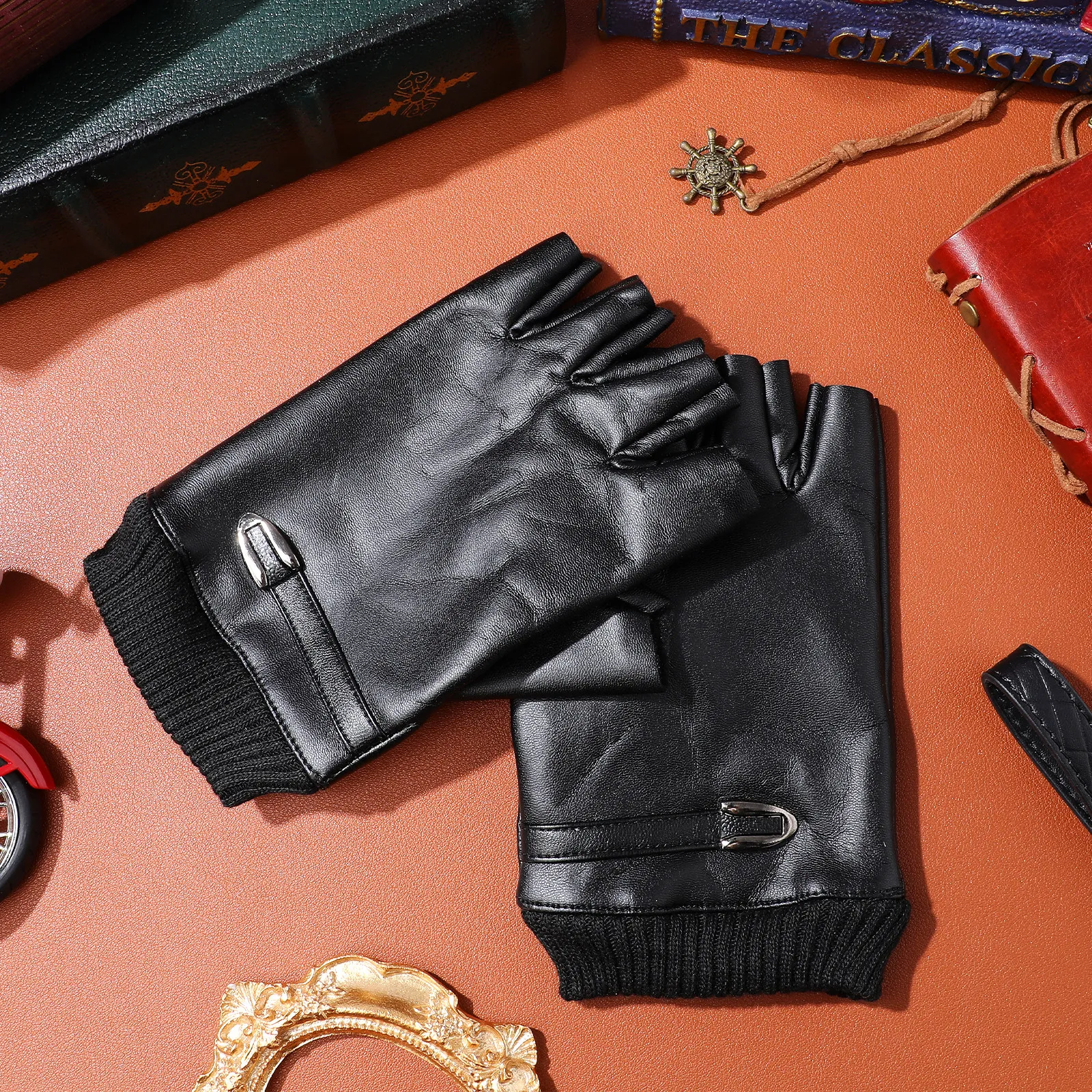 1Pair Half Finger Cycling Gloves Warm Winter Driving Outdoor Sports Gloves Breathable Comfortable Unisex
1Pair Half Finger Cycling Gloves Warm Winter Driving Outdoor Sports Gloves Breathable Comfortable Unisex