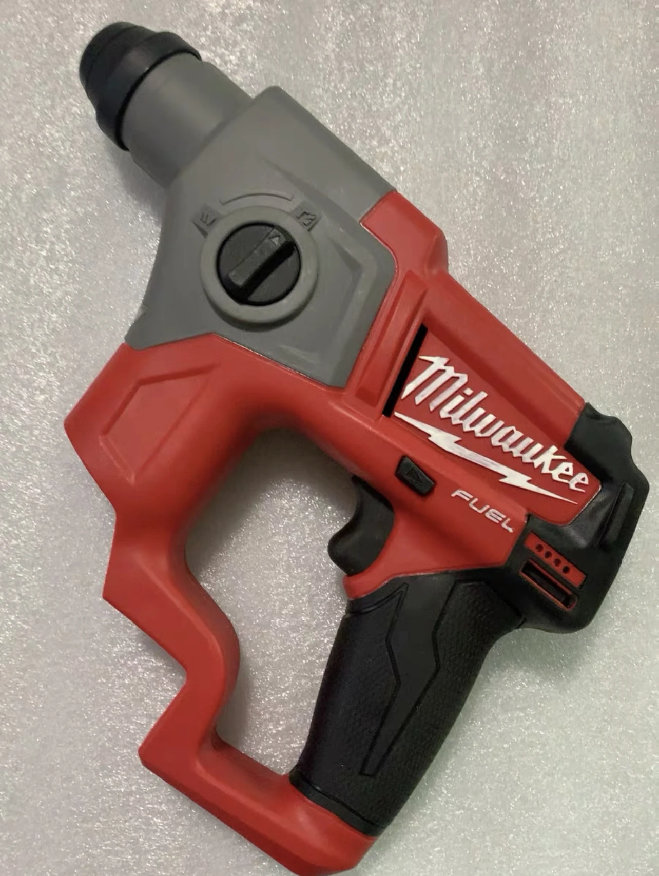 Milwaukee 2416-20 12V 5/8in M12 топливный SDS Plus перфоратор-только инструмент-б/у
Milwaukee 2416-20 12V 5/8in M12 топливный SDS Plus перфоратор-только инструмент-б/у