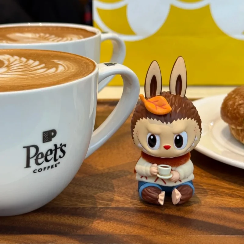 Новый оригинальный теплый свитер POPMARTLABUBU ZIMOMO, коллекция ручных игрушек, подвесная карта LABUBU, коллекционные предметы, праздничный подарок-сюрприз
Новый оригинальный теплый свитер POPMARTLABUBU ZIMOMO, коллекция ручных игрушек, подвесная карта LABUBU, коллекционные предметы, праздничный подарок-сюрприз