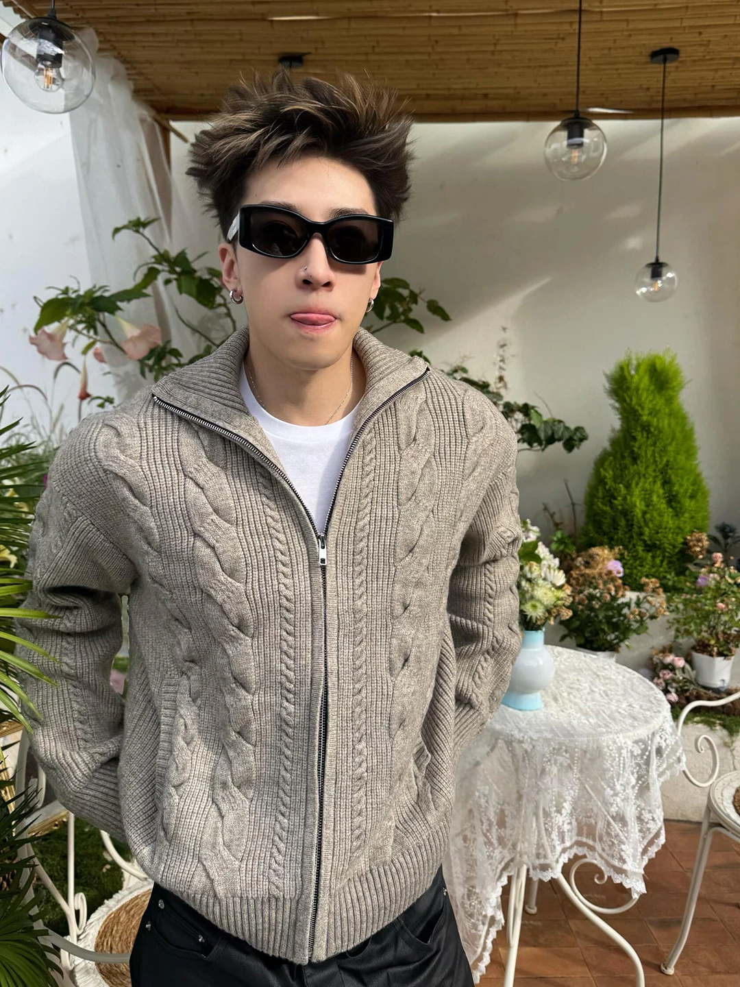 i Color Thi Knit f High Collar Men's Sweater Autumn Sle Lazy Top with Wheat Pattern Knitted Open Cardigan Coat
i Color Thi Knit f High Collar Men's Sweater Autumn Sle Lazy Top with Wheat Pattern Knitted Open Cardigan Coat