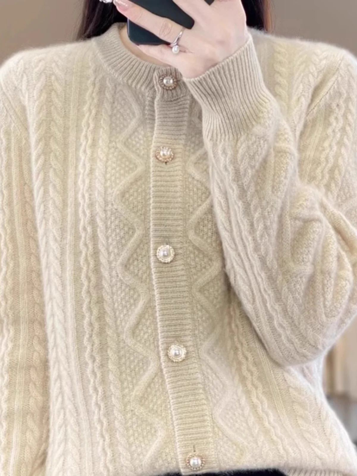 Sle Knitted Open Cardigan Loose Long Sve Sweater Women's Outerwear Comfortable Breathable Polyester Fiber
Sle Knitted Open Cardigan Loose Long Sve Sweater Women's Outerwear Comfortable Breathable Polyester Fiber