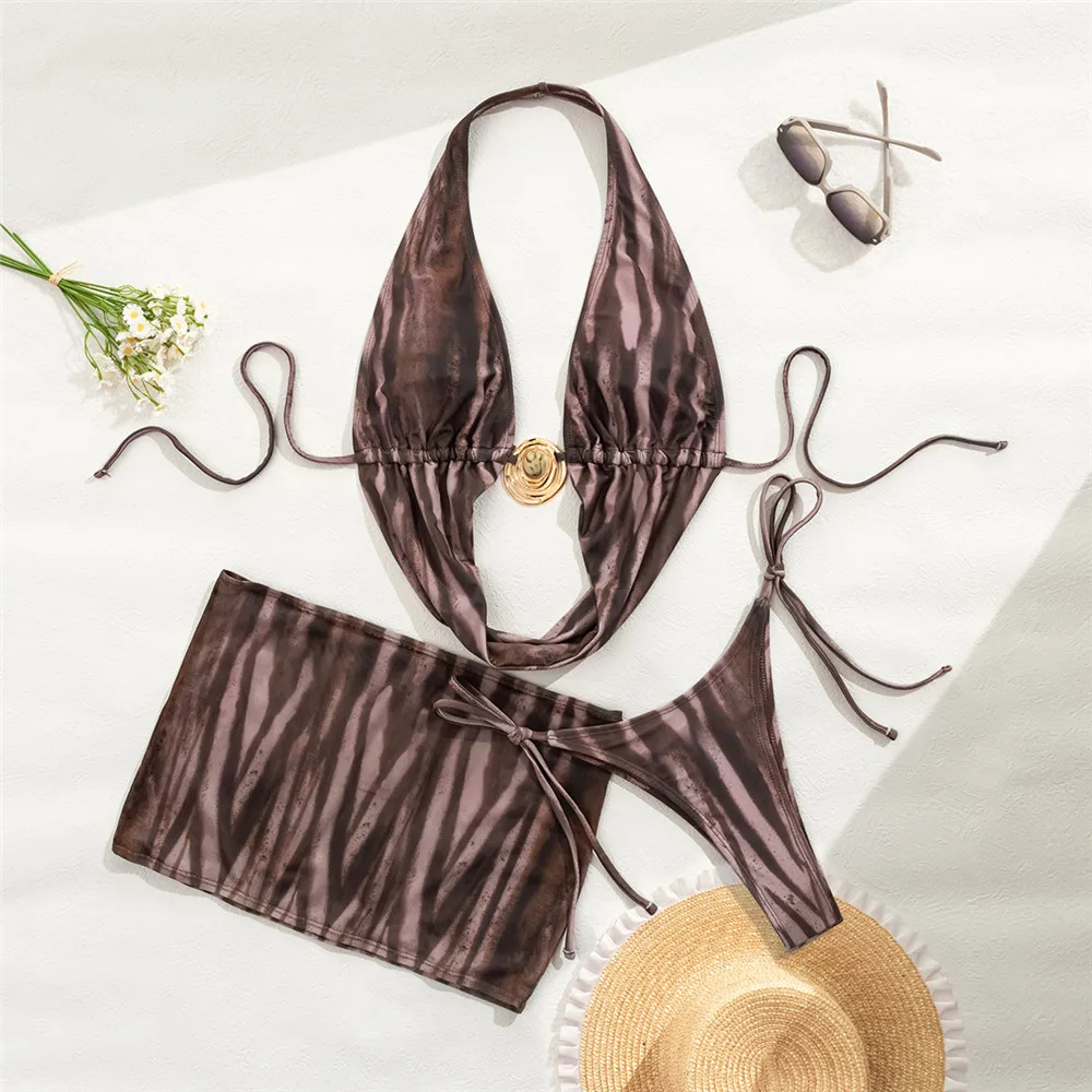 Brown Wave Print Print Halter Bikini Sets for Woman 3 Piece with Cover Up Micro Thong Swimsuit with Skirt Metal Ring Swimwear
Brown Wave Print Print Halter Bikini Sets for Woman 3 Piece with Cover Up Micro Thong Swimsuit with Skirt Metal Ring Swimwear