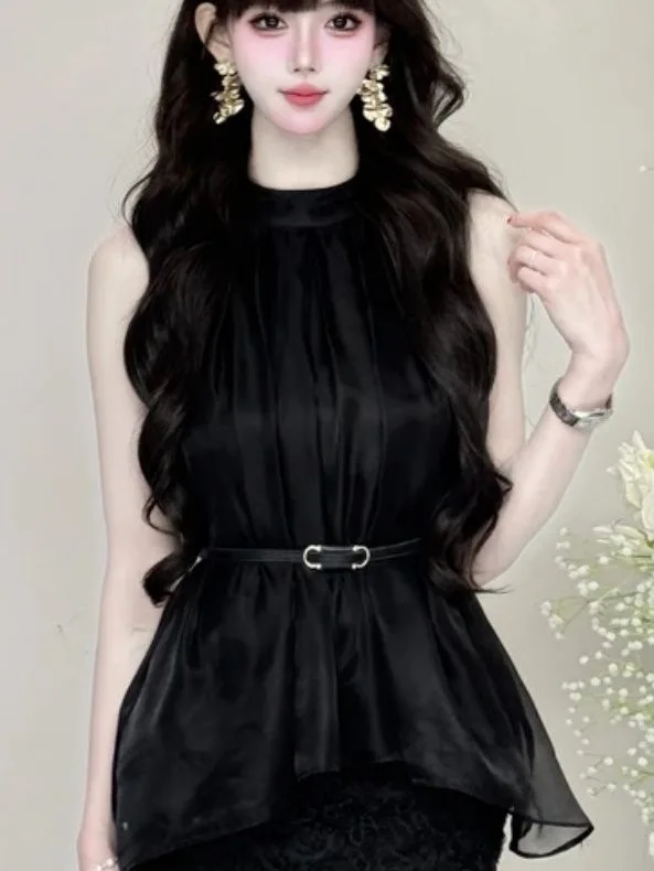 Casual Summer Women's Shirt Skirt Set Pure Desire Irregular Sleeveless Embroidered Half-length Polyester Fiber Fashion Ensemble
Casual Summer Women's Shirt Skirt Set Pure Desire Irregular Sleeveless Embroidered Half-length Polyester Fiber Fashion Ensemble